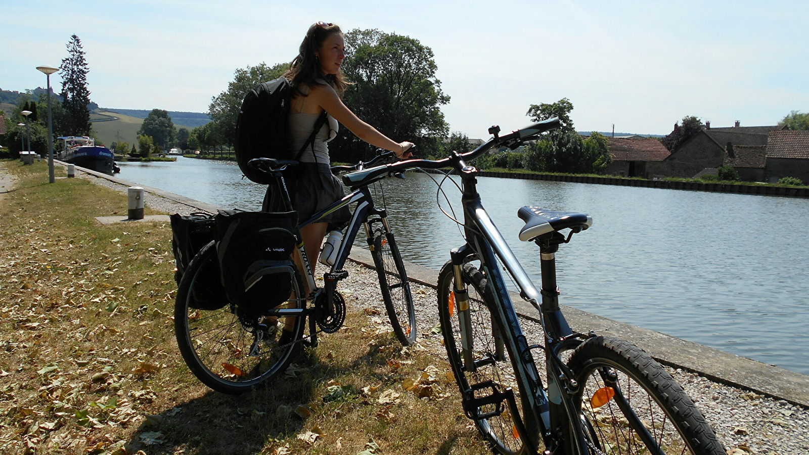 Vélovitamine - Location vélos / Livraison vélo / canal de bourgogne