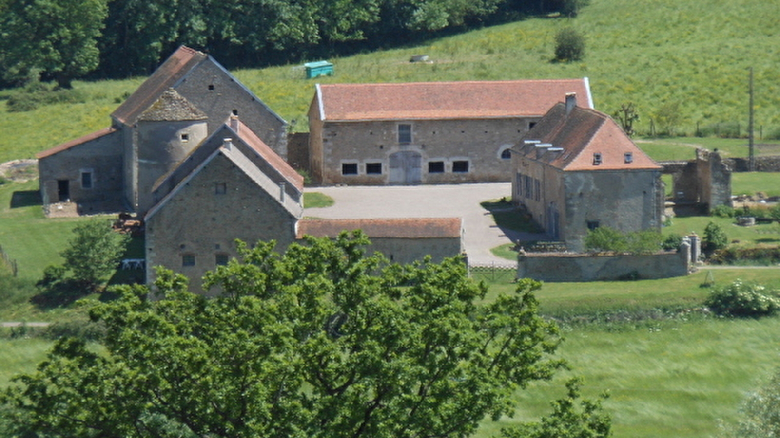 La Tour de Giry - gîte