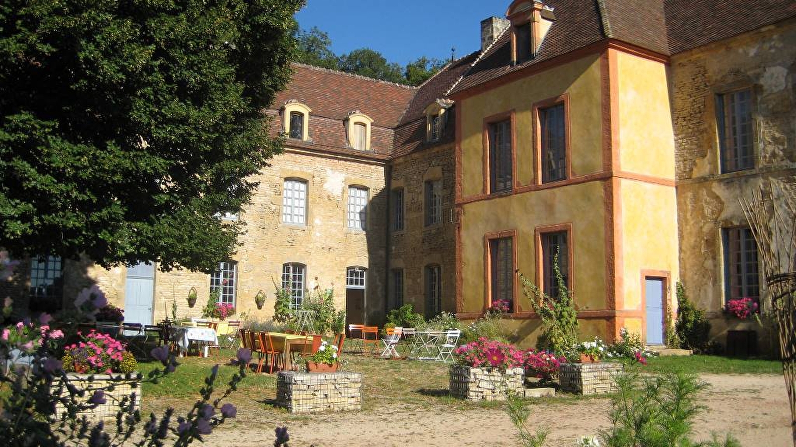 Château Arcade de Sainte-Colombe