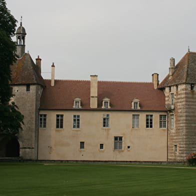 Parc et jardin du Château d'Époisses