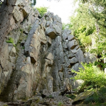 Roches de Sainte-Catherine - VIEUX-CHATEAU