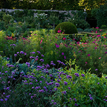 Parc et jardin potager du château de Lantilly - LANTILLY